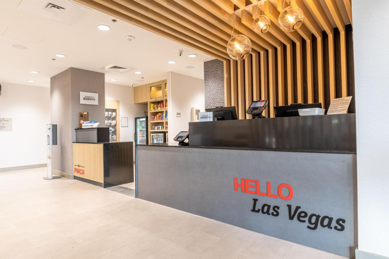 Towneplace Suites By Marriott Las Vegas North I-15 Extérieur photo
