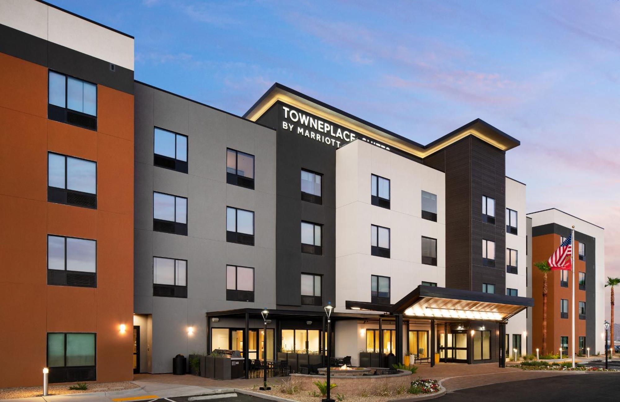 Towneplace Suites By Marriott Las Vegas North I-15 Extérieur photo